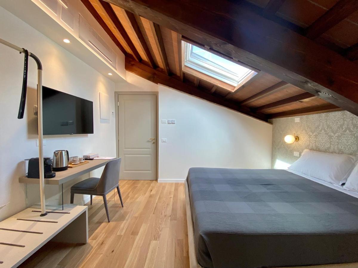 Residenza D'Epoca Dei Fondachi Otel Sarzana Dış mekan fotoğraf